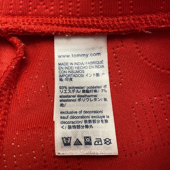 Girls pants from Tommy Hilfiger super cute has stretch to them through out - Picture 5 of 7